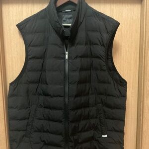 Ted Baker Mens Newwarjk Nylon Welded Vest with zip funnel neck Size 7